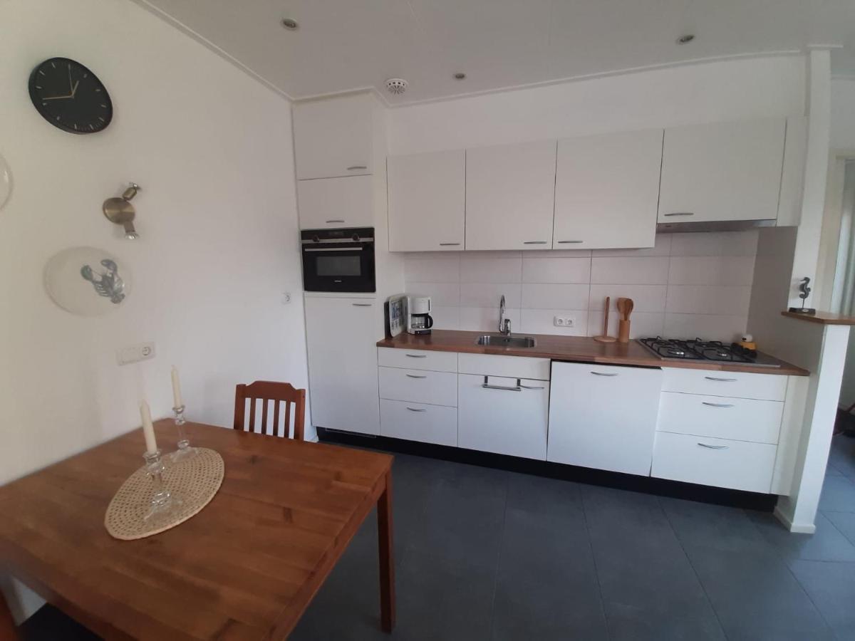 Appartement Boomgaard Vrouwenpolder Exterior foto